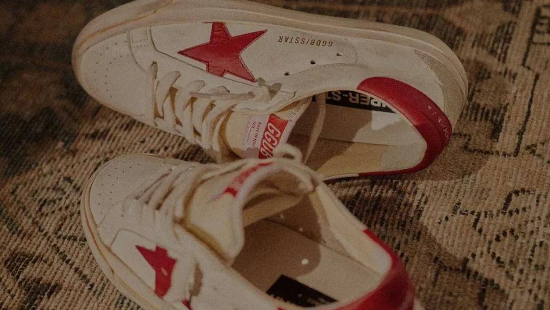 下“小脏鞋”9个月营收超42亿元200亿抄底奢侈品牌！中国资本买(图3)